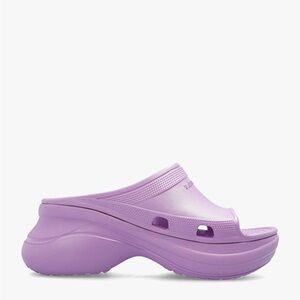 BALENCIAGA X Pool CROCS™